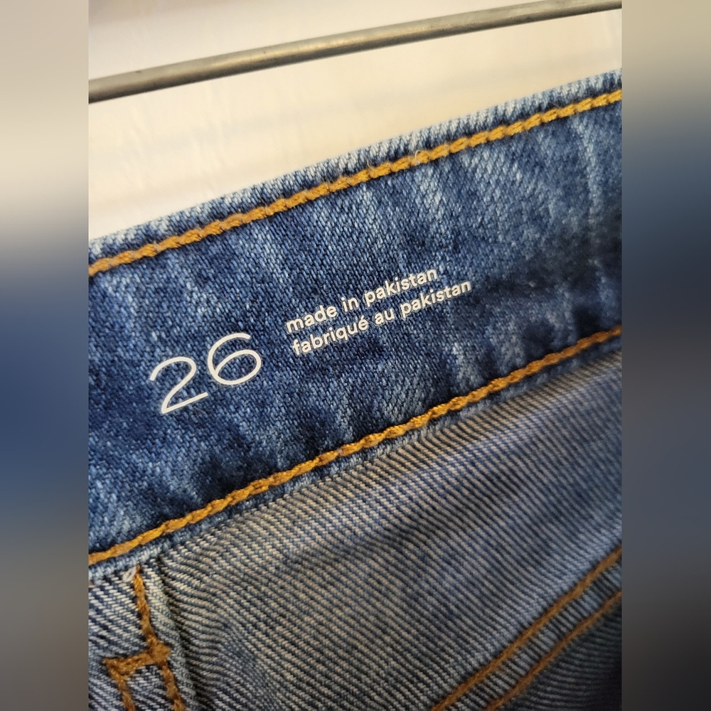 Anthropologie Pilcro The Austyn High-Rise Cuffed Jean Shorts Size 26 - Picture 7 of 16